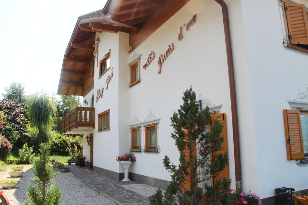 Garni Goccia D'Oro Hotel Cavalese Exterior photo