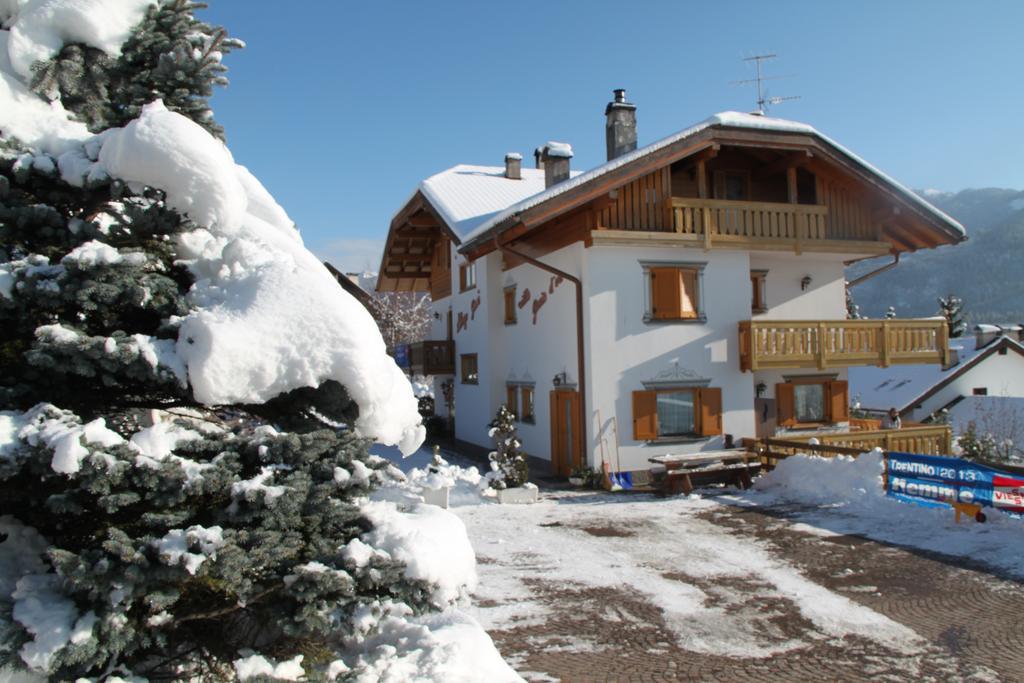 Garni Goccia D'Oro Hotel Cavalese Exterior photo