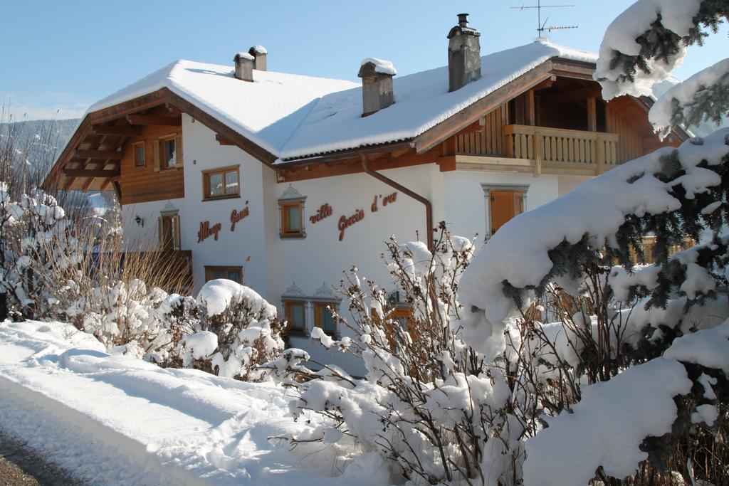 Garni Goccia D'Oro Hotel Cavalese Exterior photo